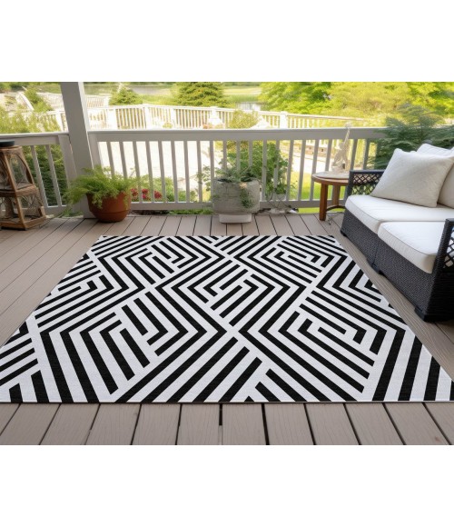 Chantille ACN550 Black 2'6" x 3'10" Rug
