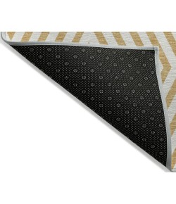 Addison Chantille ACN550 Gold 2 ft. 3 in. x 7 ft. 6 in. Runner Rug