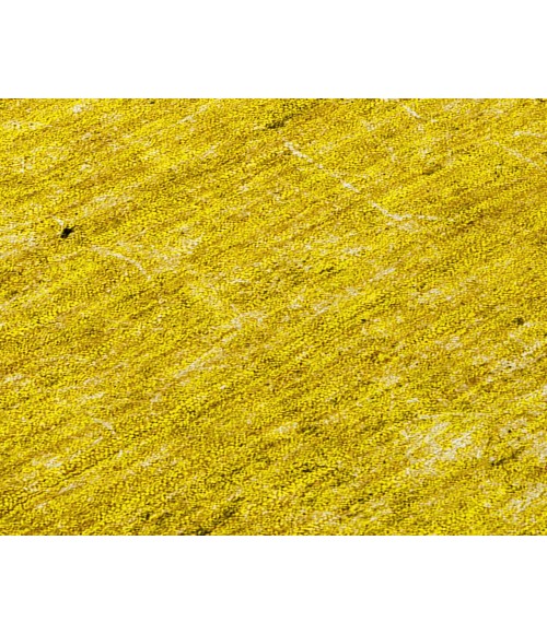 Chantille ACN554 Gold 3' x 5' Rug