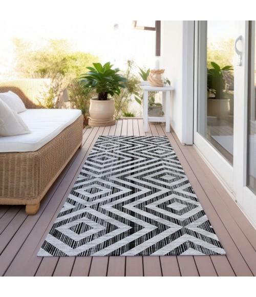 Addison Chantille ACN733-Black 2 ft. 3 in. X 7 ft. 6 in. Rectangle Rug