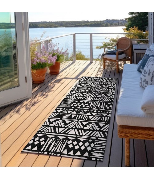 Addison Chantille ACN907-Black 2 ft. 3 in. X 7 ft. 6 in. Rectangle Rug