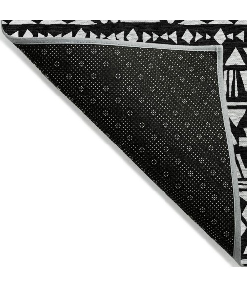 Addison Chantille ACN907-Black 8 ft. X 8 ft. Round Rug