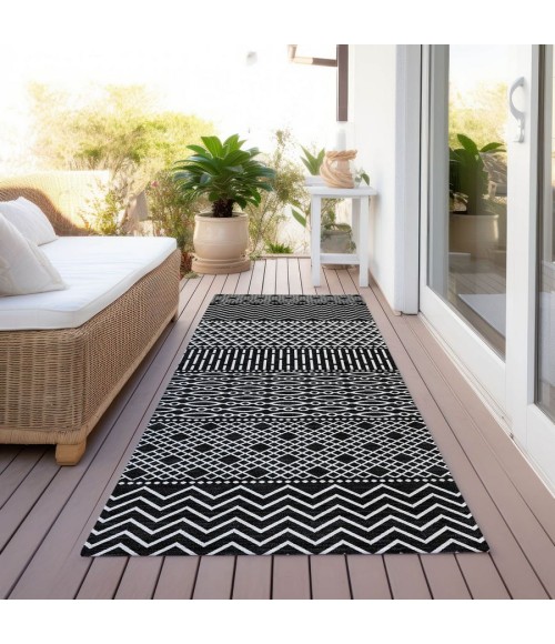 Addison Chantille ACN939-Black 2 ft. 3 in. X 7 ft. 6 in. Rectangle Rug