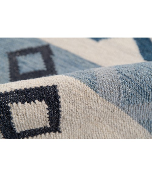 Amer Artifacts Chepa Blue Handmade Flatweave Wool Area Rug 3'x5'