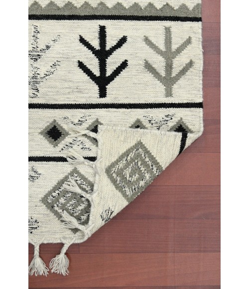 Amer Artifacts Pacha Ivory Handmade Flatweave Wool Area Rug 3'x5'