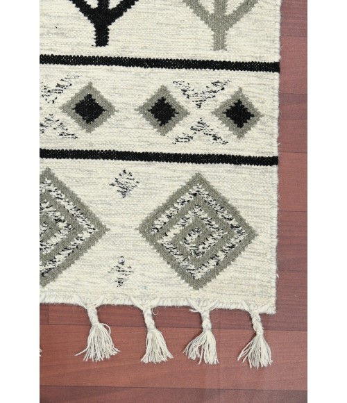 Amer Artifacts Pacha Ivory Handmade Flatweave Wool Area Rug 3'x5'