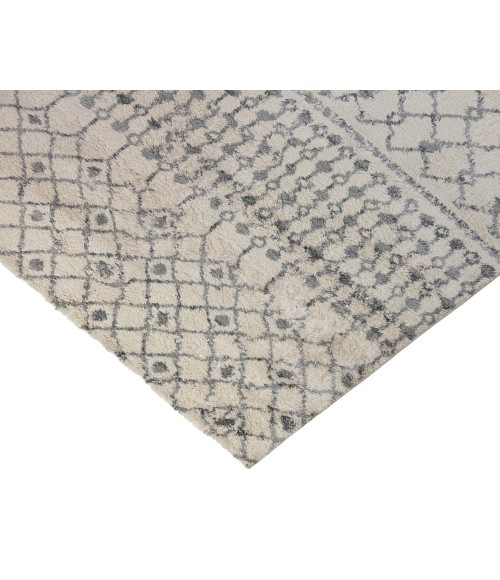 Aspen Arra Ivory/Gray Geometric Area Rug