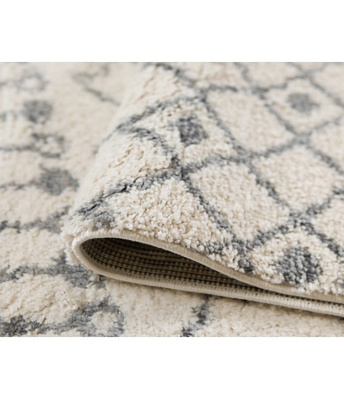 Aspen Arra Ivory/Gray Geometric Area Rug