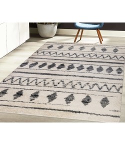 Amer Aspen Clara Cream/Black Geometric Rug 5' x 7'6"