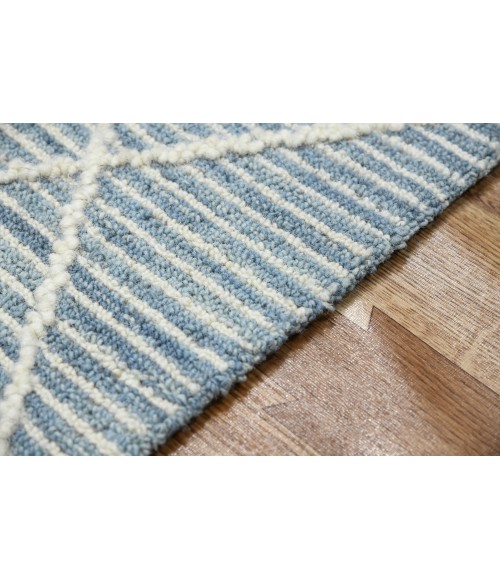 Amer Berlin Lanmore Blue Hand-Hooked Wool Area Rug 8'x10'