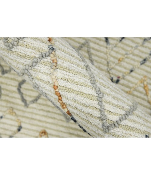 Amer Berlin Drayton Ivory Hand-Hooked Wool Area Rug 2'x3'