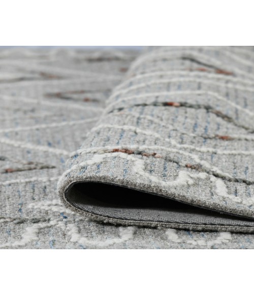 Berlin Tania Light Gray Hand-Hooked Wool Area Rug