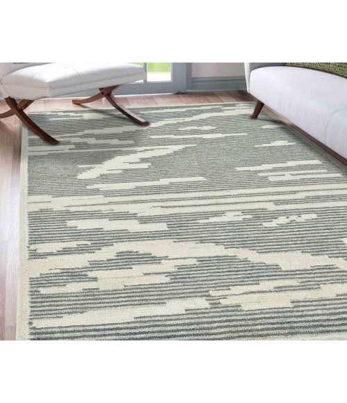 Chicago Turlen Gray Geometric New Zealand Area Rug