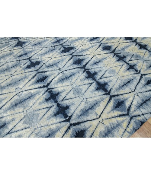 Amer Hermitage Dessavie Blue Sapphire Hand-Knotted Wool/Viscose Area Rug 10'x14'