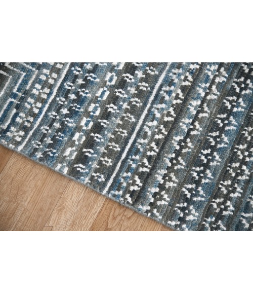 Amer Legacy Aleyn Blue Hand-Knotted Wool Blend Area Rug 2'x3'