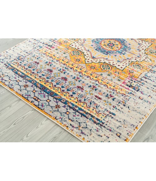 Amer Manhattan Beale Boho Medallion Orange/Ivory Runner Rug 2'6"x7'6"