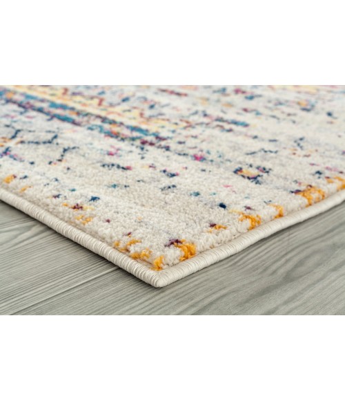 Amer Manhattan Beale Boho Medallion Orange/Ivory Runner Rug 2'6"x7'6"