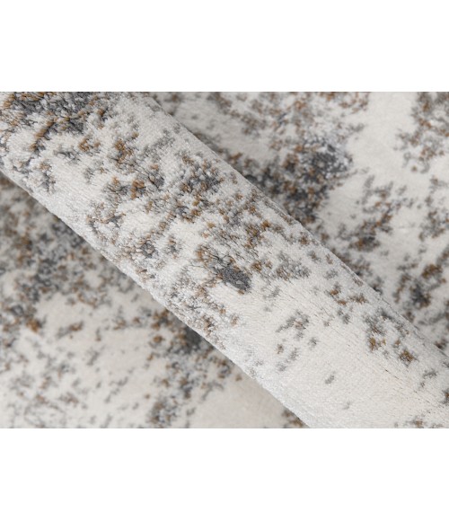 Amer Savannah Beatrice Ivory Polyester Blend Area Rug 5'3"x7'9"