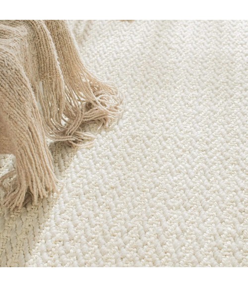 Anji Mountain Freya White Rug Anji Mountain 5' x 8' Freya White Rug
