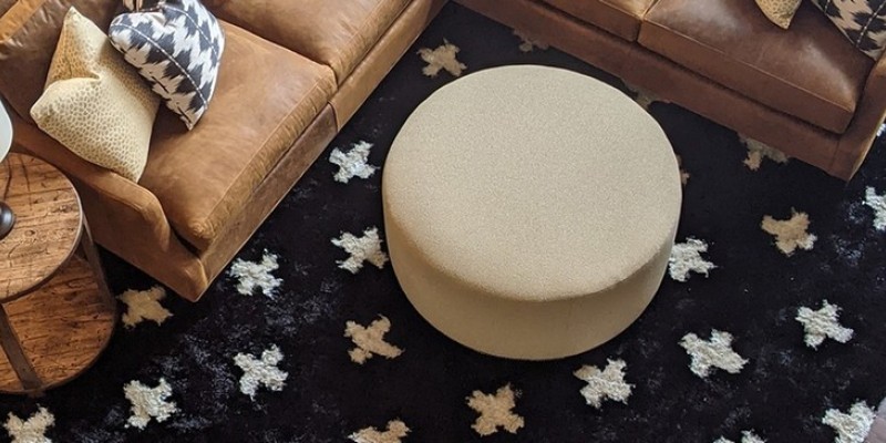 Geometric Rugs as Visual Anchors: Defining Areas and Creating Flow in Open Floor Plans Geometric Rugs as Visual Anchors: Defining Areas and Creating Flow in Open Floor Plans