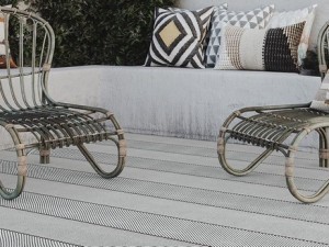 5 Reasons Why an Outdoor Rug is a Must-Have for Your Patio 5 Reasons Why an Outdoor Rug is a Must-Have for Your Patio
