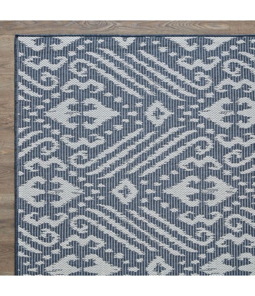 Loomaknoti Breyleigh Calitrah Blue/Cream EB005 5 ft. 3 in. X 7 ft. 3 in. Rectangle Rug