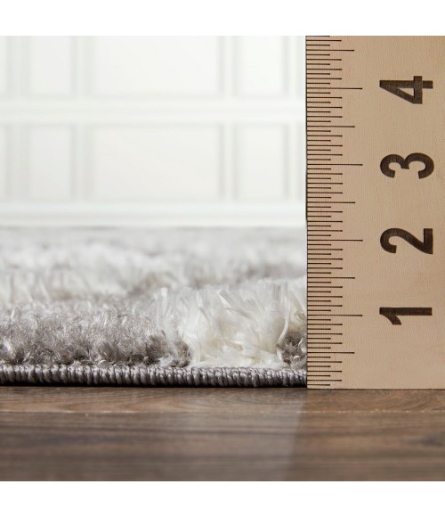 Loomaknoti Vemoa Aslayn Gray/Cream EV002 5 ft. 3” X 7 ft. 3” Rectangle Rug