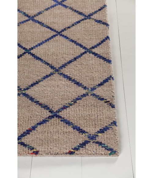 Chandra AARUSHI AAR-44000 7 ft. 9 in. X 10 ft. 6 in. Rect. Rug