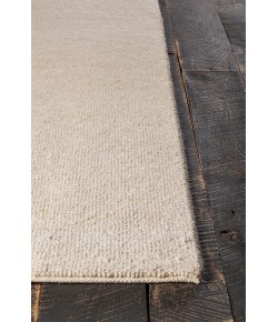 Chandra AMCO AMC-36501 7 ft. 9 in. X 10 ft. 6 in. Rect. Rug - White