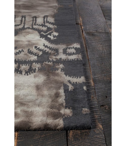 Chandra CAILIN CAI-42002 7 ft. 9 in. X 10 ft. 6 in. Rect. Rug