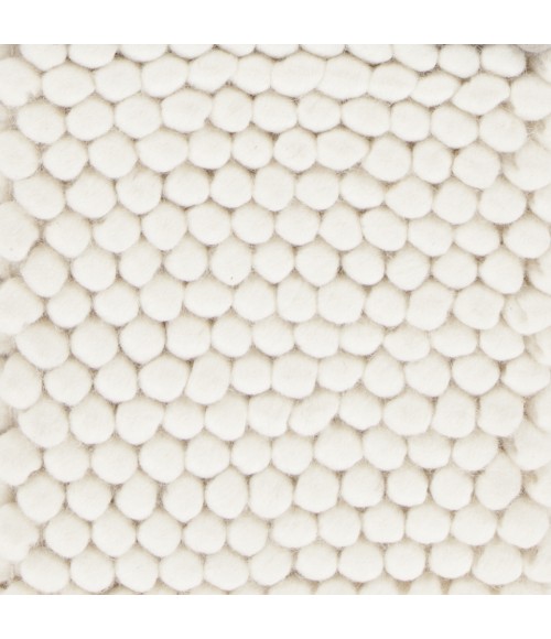 Chandra QUINA QUI-42900 5 ft. X 7 ft. 6 in. Rect. Rug