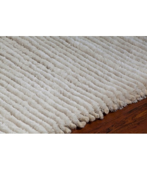 Chandra ROYAL ROY-15100 5 ft. X 7 ft. 6 in. Rect. Rug