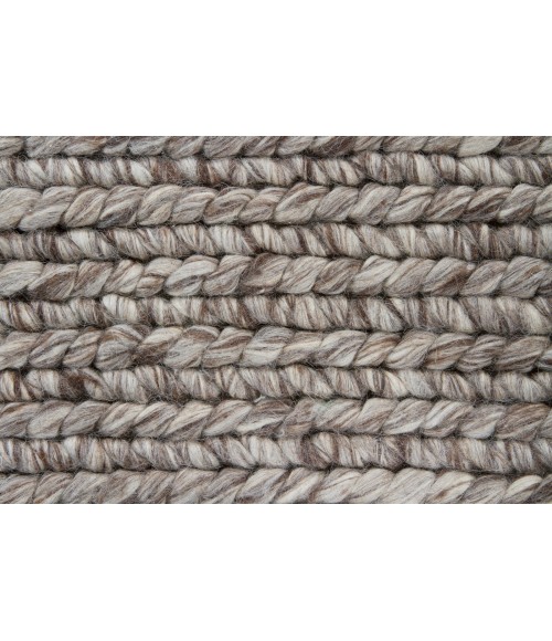 Chandra VALENCIA VAL-24402 9 ft. X 13 ft. Rect. Rug