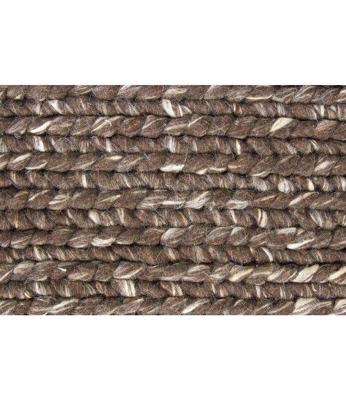 Chandra VALENCIA VAL-24403 7 ft. 9 in. X 10 ft. 6 in. Rect. Rug