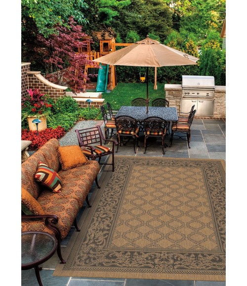 Couristan Recife Garden Lattice 2' x 4' Cocoa/Black Area Rug