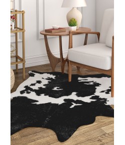 Couristan Prairie Hides Larvik Ivory/Black Area Rug 3 ft. 10 in. X 5 ft. 1 in. Rectangle