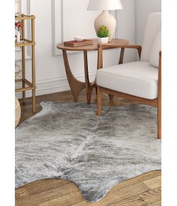 Couristan Prairie Hides Oslo Pepper Area Rug 5 ft. 1 in. X 6 ft. 6 in. Rectangle