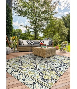 Couristan Covington Pegasus Ivory/Navy/Lime Area Rug 2 ft. 6 in. X 8 ft. 6 in. Rectangle