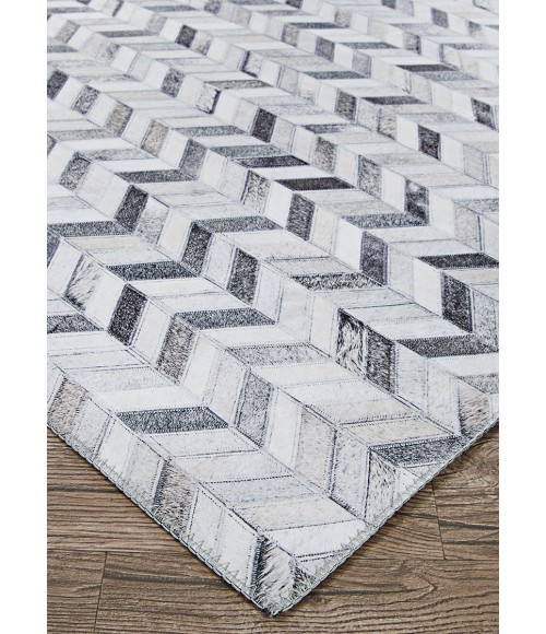Couristan Prairie Vesle 4' x 6' Ice Caps Area Rug