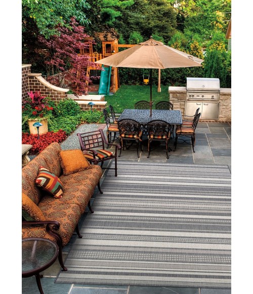 Couristan Recife Gazebo Stripe 9' Round Champ/Grey Area Rug