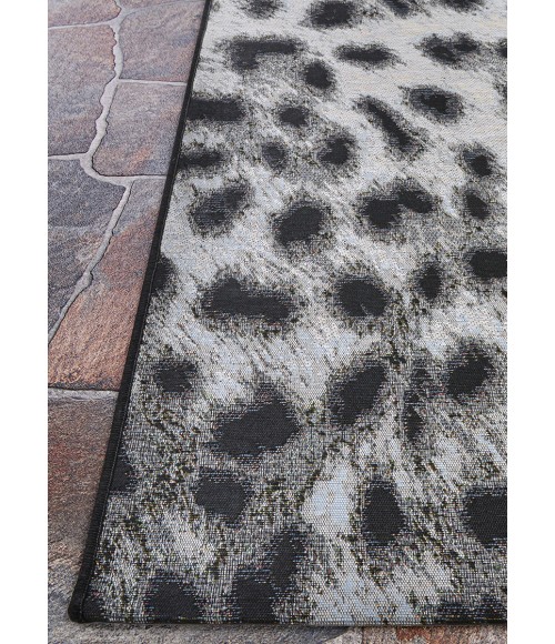 Couristan Dolce Ivory-Charcoal Rug 5756/2002 5 ft. 3 in. X 7 ft. 6 in. Rectangle - Rugs Town Couristan Dolce Ivory-Charcoal 5756/2002 5 ft. 3 in. X 7 ft. 6 in. Rectangle Rug
