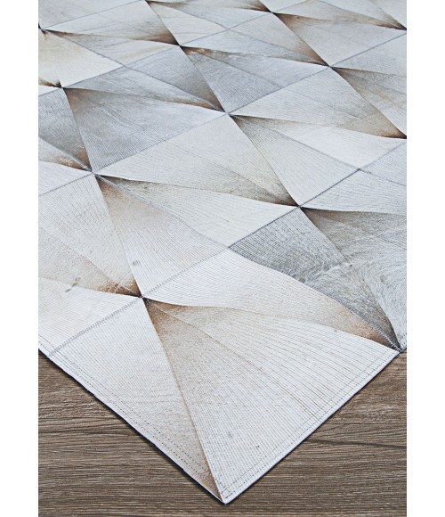 Couristan Chalet Diamondback 2' x 4' Desert Moon Area Rug