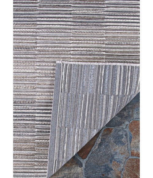 Couristan Cape Fayston 2' x 4' Silver/Charcoal Area Rug