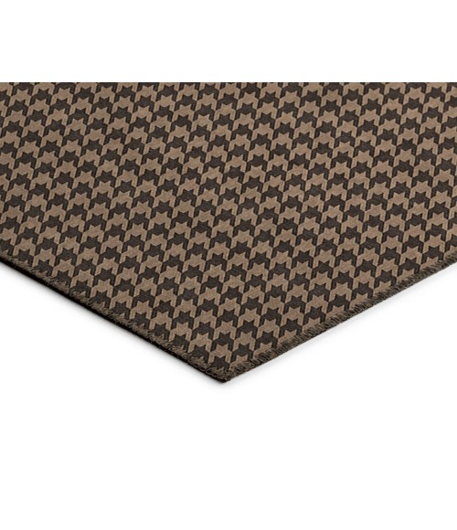 Dalyn Indoor/Outdoor Hinton HN1 Chocolate Washable 2'3" x 10' Rug