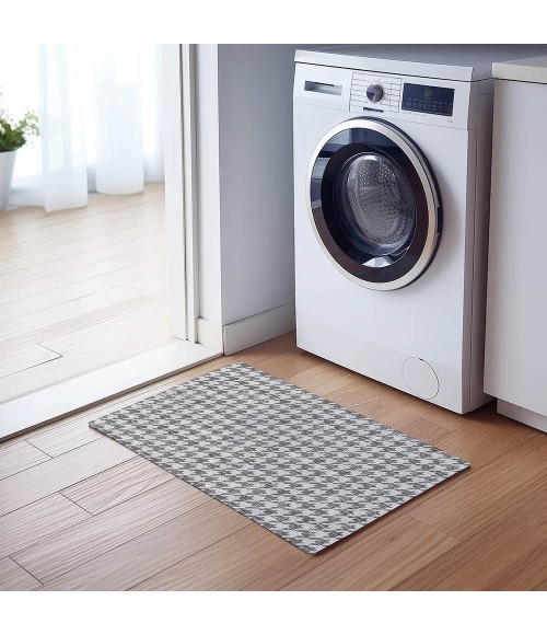 Dalyn Indoor/Outdoor Hinton HN1 Grey Washable 1'8" x 2'6" Rug