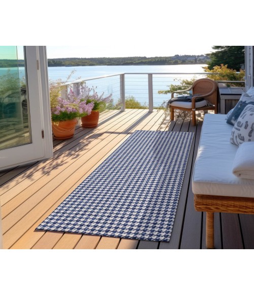 Dalyn Indoor/Outdoor Hinton HN1 Navy Washable 2'3" x 10' Rug