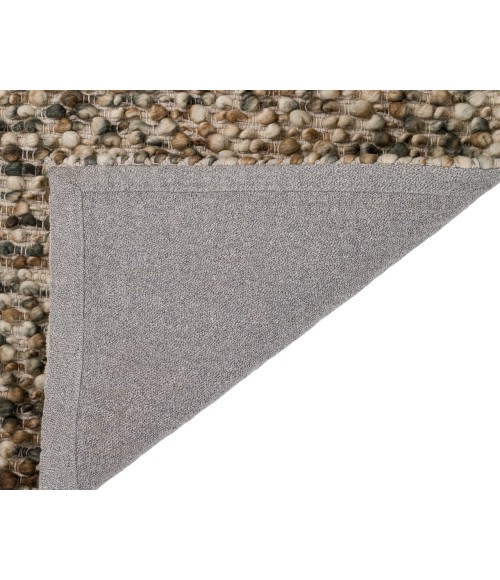 Dalyn Hanu HU1 Chocolate 5' x 7'6" Rug