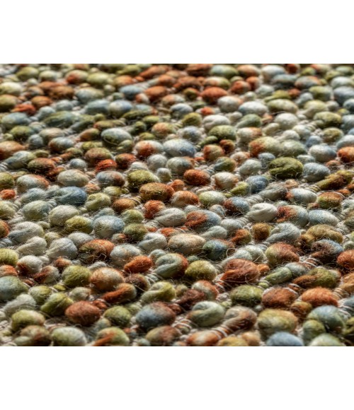 Dalyn Hanu HU1 Green 5' x 7'6" Rug