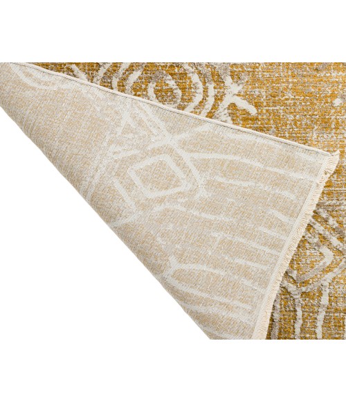 Dalyn Izmir Rug Dalyn Izmir IZ1 Gold 3'3 x 5'3" Rug