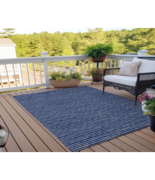 Dalyn Indoor/Outdoor Laidley LA1 Navy Washable 8' x 10' Rug